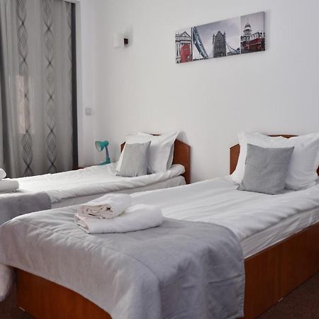 Hotel Măgurele Eksteriør bilde